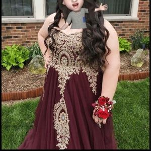 Burgundy prom dress